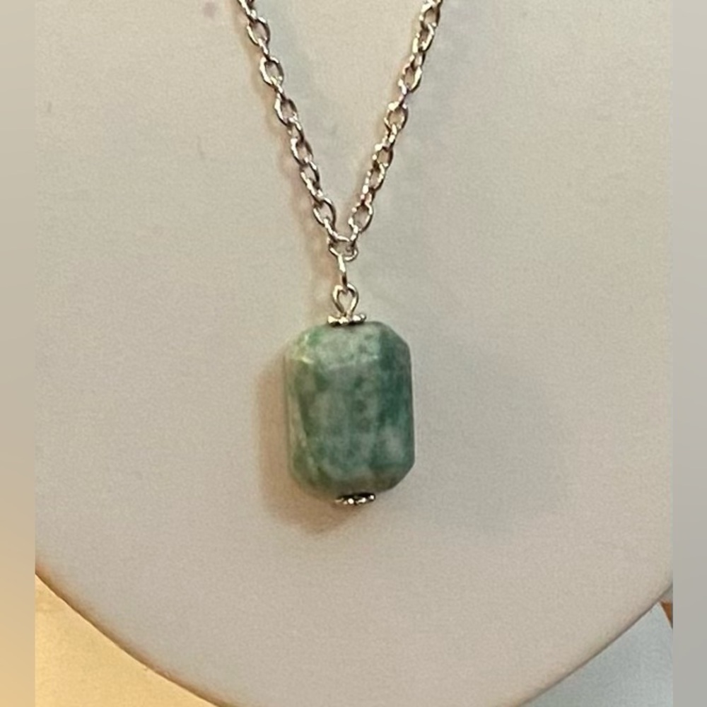 NEW Genuine Jasper necklace